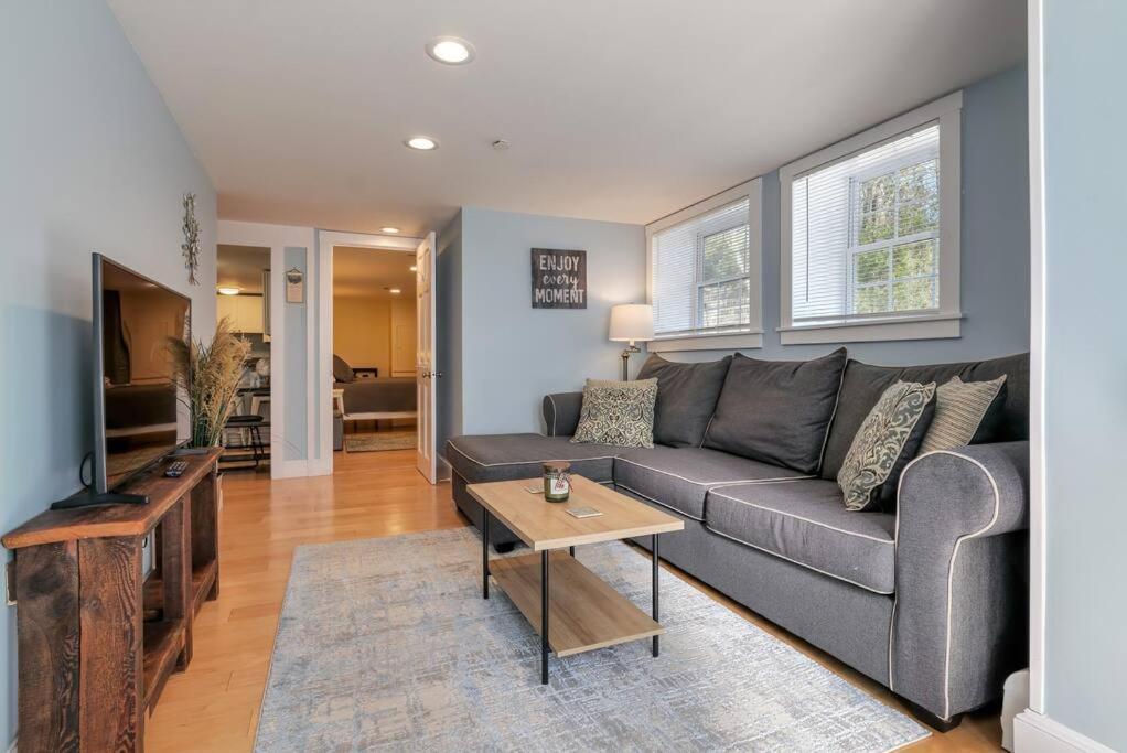 2Br Apt W/ 3 Min Walk To Downtown Swh - Low Tide Southwest Harbor Exterior foto