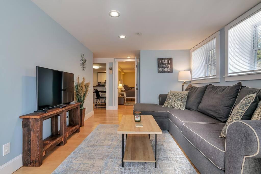 2Br Apt W/ 3 Min Walk To Downtown Swh - Low Tide Southwest Harbor Exterior foto